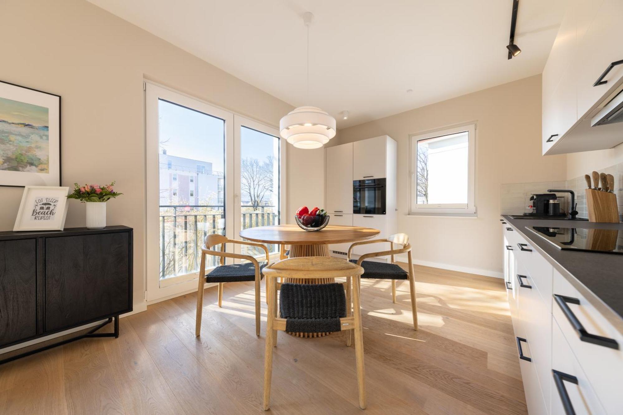 Ferienwohnung Strom Acht - Modern Frisch Inkl Stellplatz, Balkon - 200M Zum Alten Strom Rostock Kültér fotó